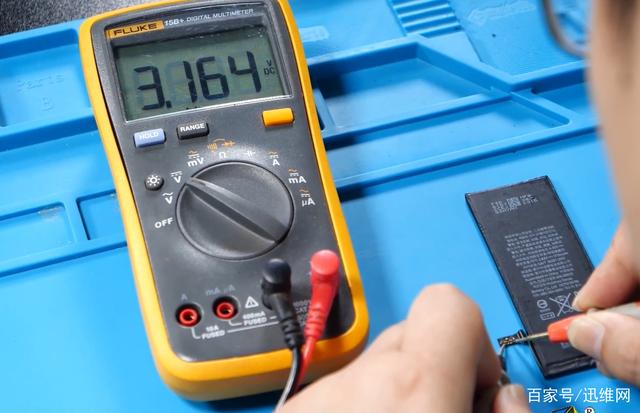 laatste bedrijfsnieuws over De batterij van de mobiele telefoon is hersteld.  4