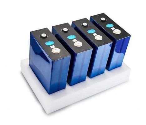 3.2V LiFePO4 CATL Lithium Ion Battery Cell 310ah 320ah Lange levensduur